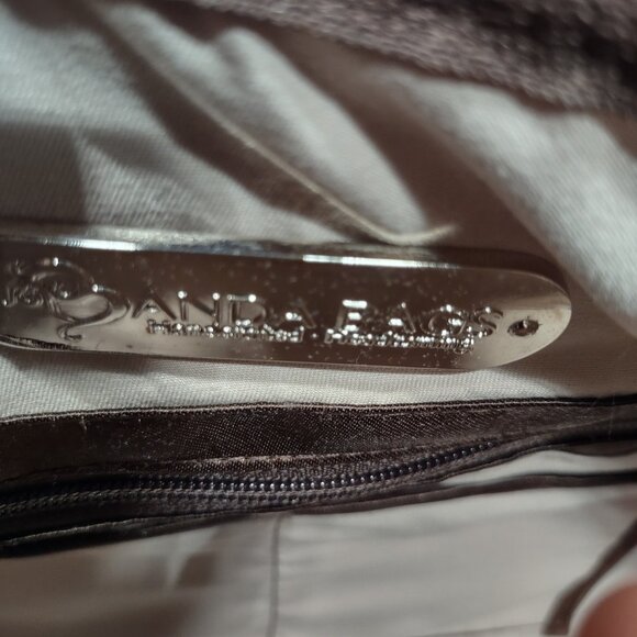 NWT Banda Bag Weekender - Picture 9 of 11